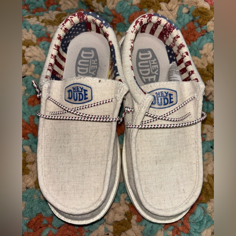 Youth Off White Patriotic Heydudes